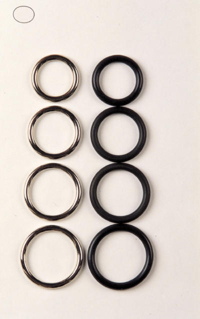 Penisring Metall oder Gummi