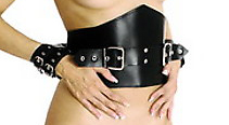 Bauch-Handfesseln