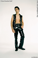 Herrenweste aus Latex mit 2 Taschen