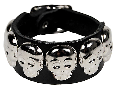 Lederarmband / 1 R. Totenkopfnieten