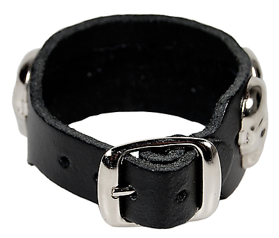 Lederarmband / 1 R. Totenkopfnieten