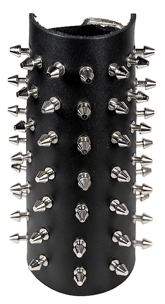 Lederarmband / 49 Killernieten