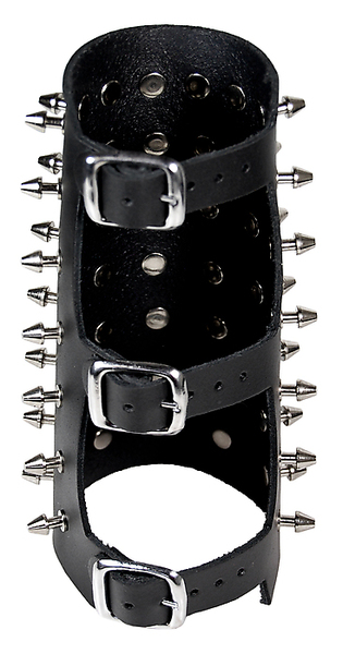 Lederarmband / 49 Killernieten