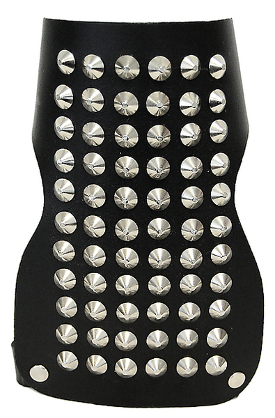 Lederarmband / 6 R. Spitznieten