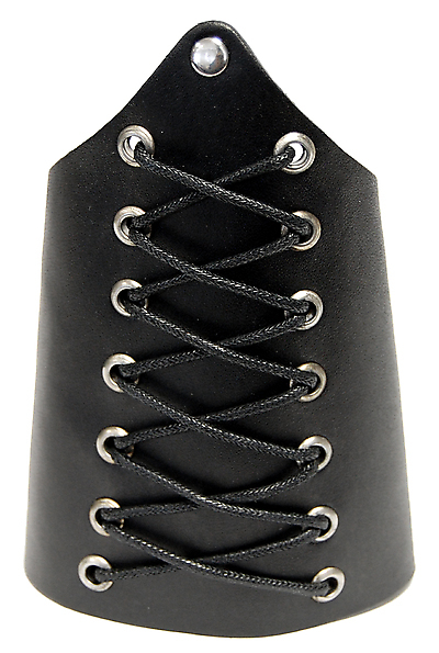 Breites Lederarmband mit Schnüren