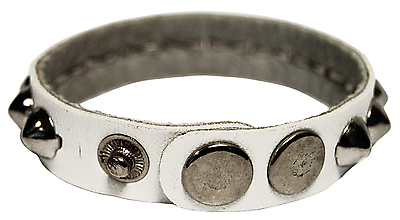 Kunstlederarmband / Spitznieten Weiss