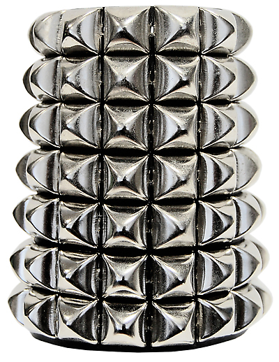 Kunstlederarmband / 69 Pyramidennieten