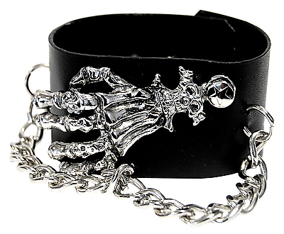 Kunstlederarmband / Skeletthand mit Kette