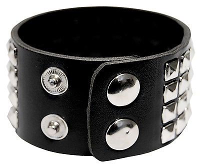 Kunstlederarmband - Pyramidennieten