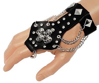 Lederarmband / Totenköpfe