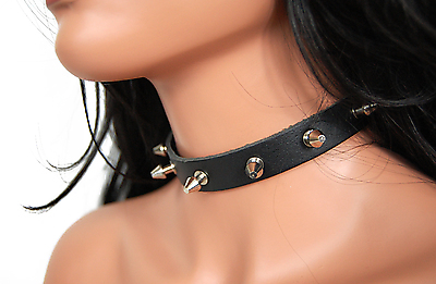 Lederhalsband / Killernieten