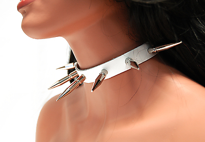 Lederhalsband / 4,5 cm Killernieten (Weiß)