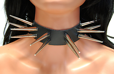 Lederhalsband / 2-reihig 5,5 cm Conenieten