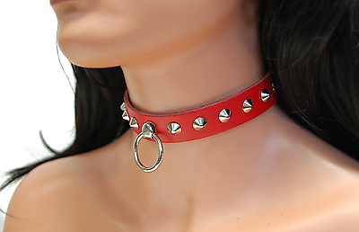 Lederhalsband / Spitznieten & Ring (Rot)