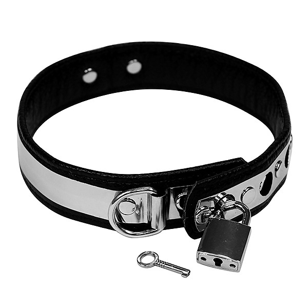 Lederhalsband mit Metallbesatz und Vorhängeschloss