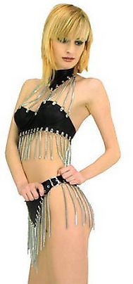 Minirock aus Nappaleder mit Ketten verziert