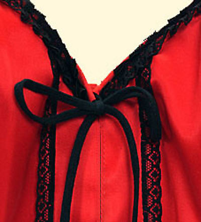 Korsett mit Rüschen