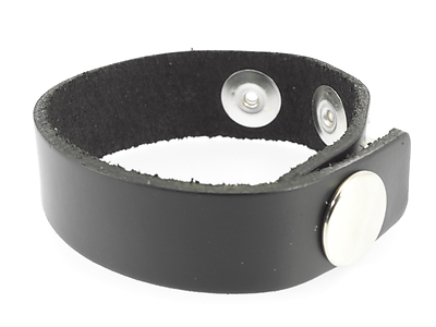 Einfacher schwarzer Penisriemen aus Leder