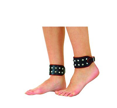 Fußbänder mit Ziernieten Ledapol LE5634