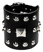 Lederarmband / Spitznieten