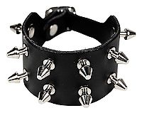 Lederarmband / 2 R. Killernieten