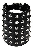 Lederarmband / 6 R. Spitznieten