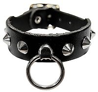Lederarmband / 1 R. Spitznieten mit Ring