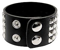 Kunstlederarmband - Pyramidennieten