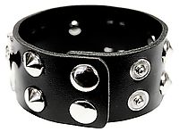 Armband aus Kunstleder mit unterschiedlichen Beschlägen