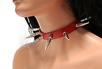 Lederhalsband / 4,5 cm Killernieten (Rot)