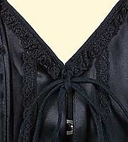 Korsett mit Rüschen