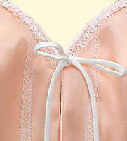 Korsett mit Rüschen