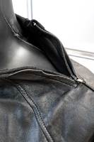 T-Shirt mit Ledereinsatz