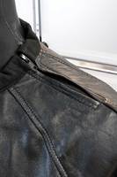 T-Shirt mit Ledereinsatz