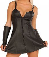 Leder-Kleid ausgestellt