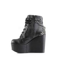 Wedge Plateau Stiefelette mit Nieten POISON-101schwarz