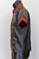Lederhemd Polo schwarz mit roten Streifen