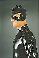 Latexhalbmaske mit Latexhahnenkamm