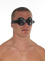 Augenbinde Leder mit Fellfutter